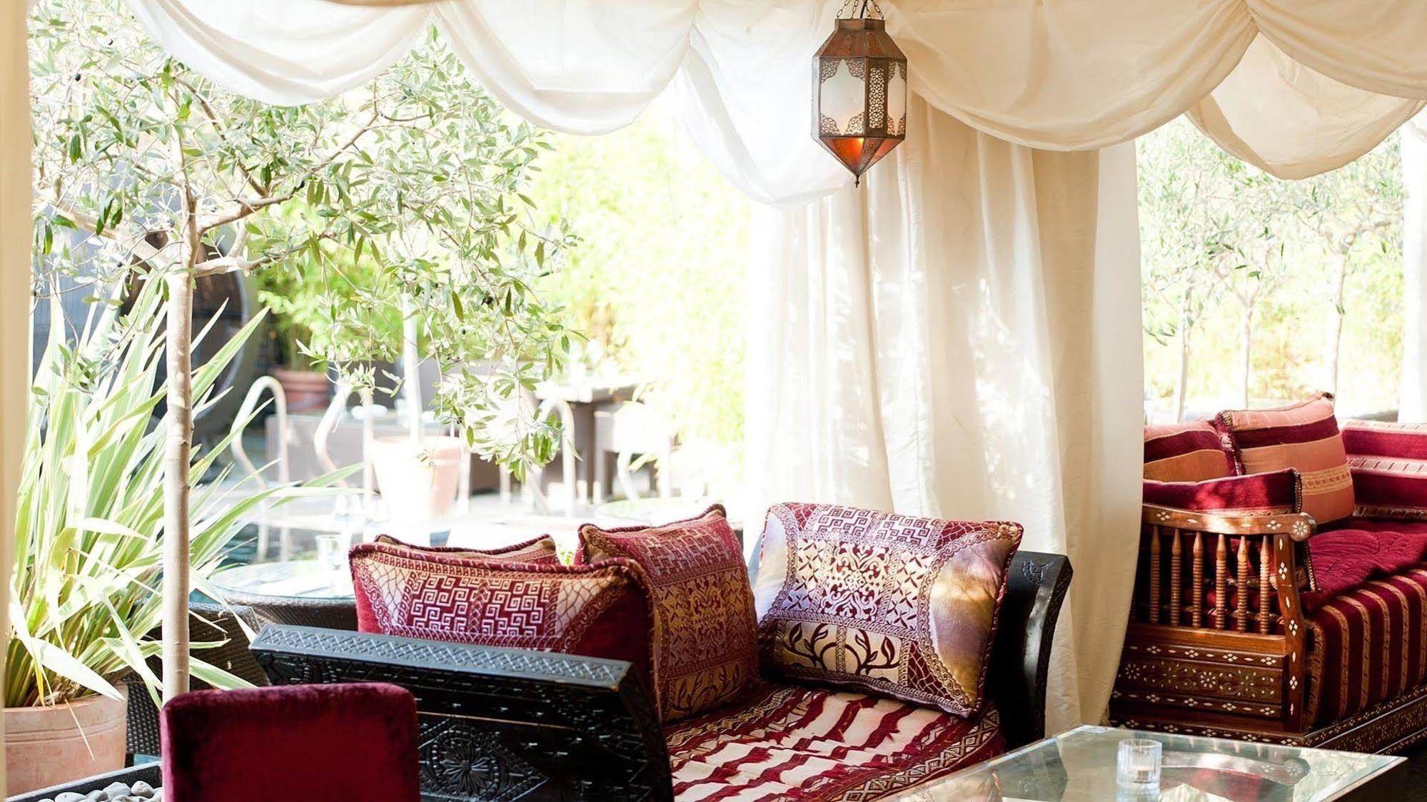 Crazy Bear Beaconsfield Hotel Exterior photo A Moroccan interior